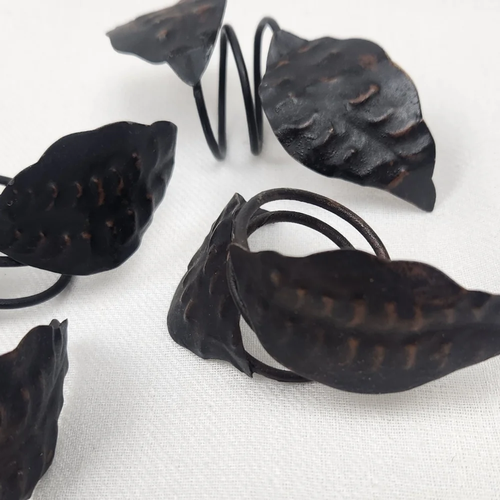 Napkin Rings 2 Sets 1 Designed Wood 1 Metal Leaf.